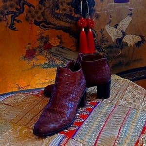 Boots 👢
